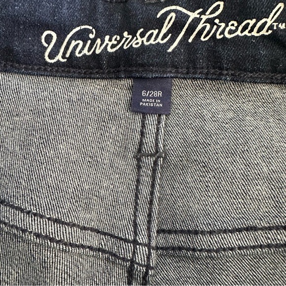 Universal Thread High Rise Skinny - Picture 9 of 11